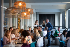 terrasse-bordeaux-restaurant-entre-amis-tapas-vins-cocktail-